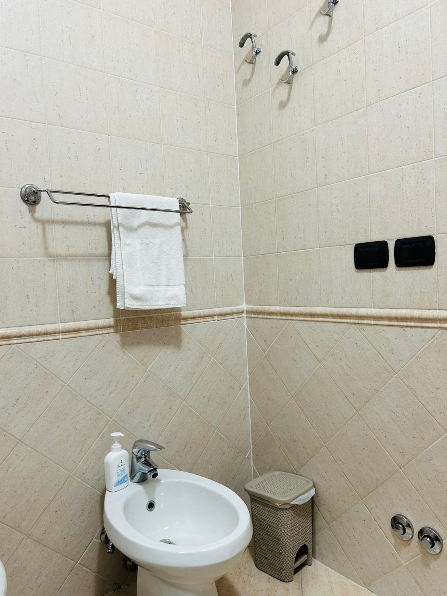 The House Room Aeroporto Fiumicino Exterior photo