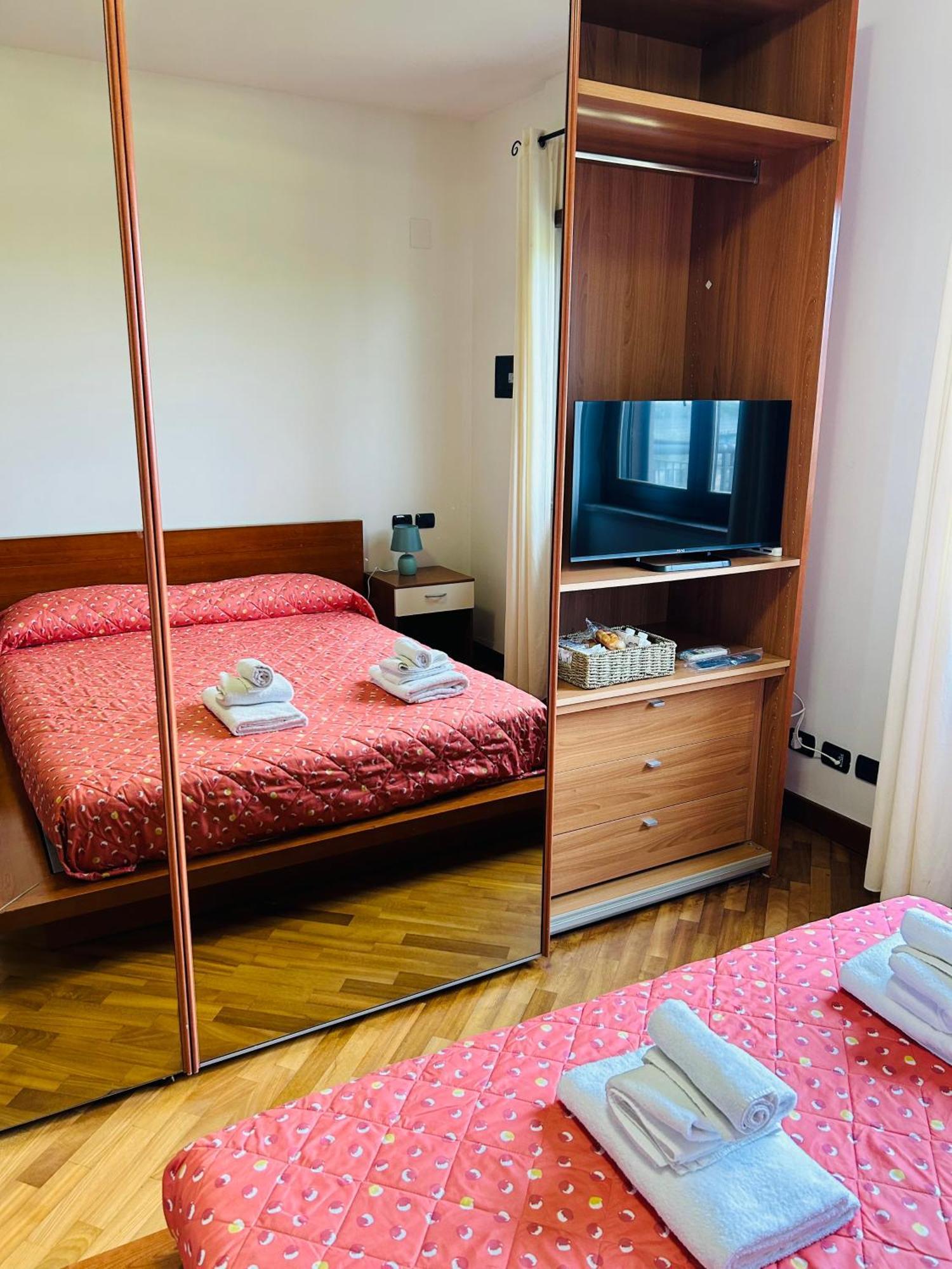 The House Room Aeroporto Fiumicino Exterior photo
