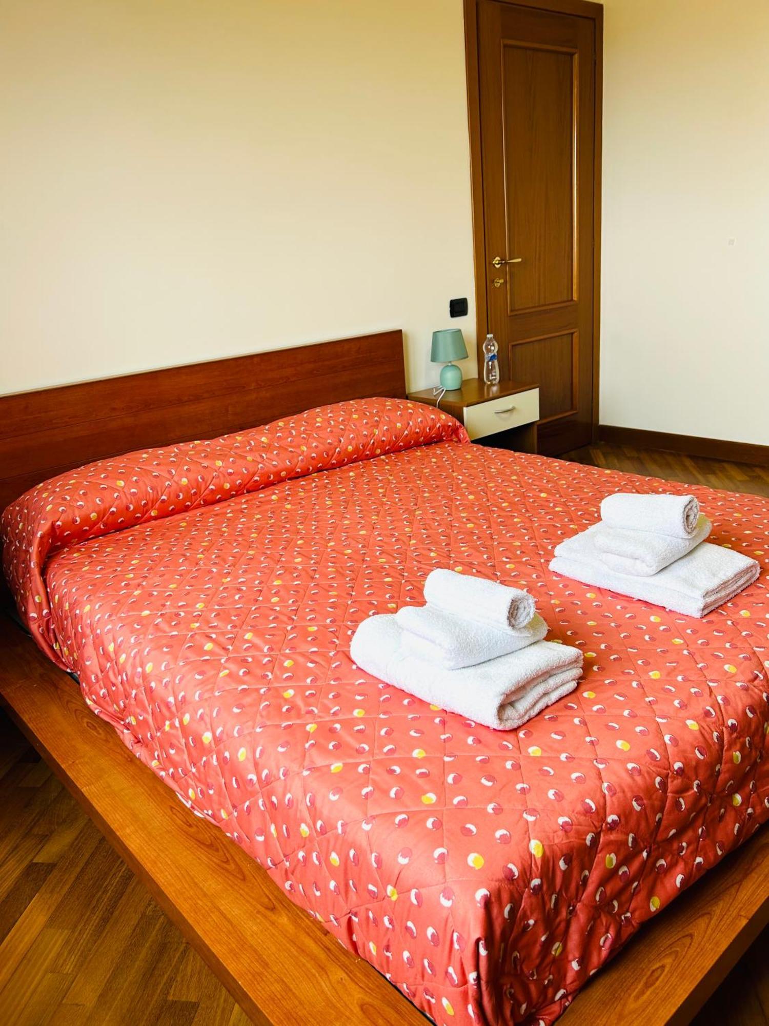 The House Room Aeroporto Fiumicino Exterior photo